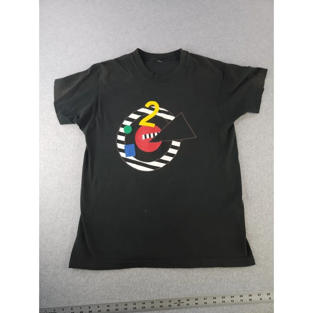 Vintage Single Stitch Geometric Graphic T-shirt‎ Tupac? rapper Design Size SMALL